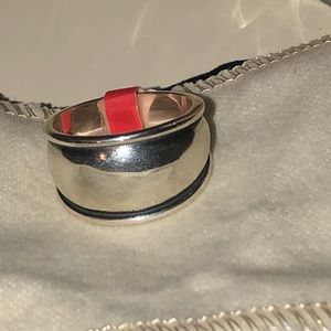 🌟SOLD🌟James Avery Sterling Silver Ring